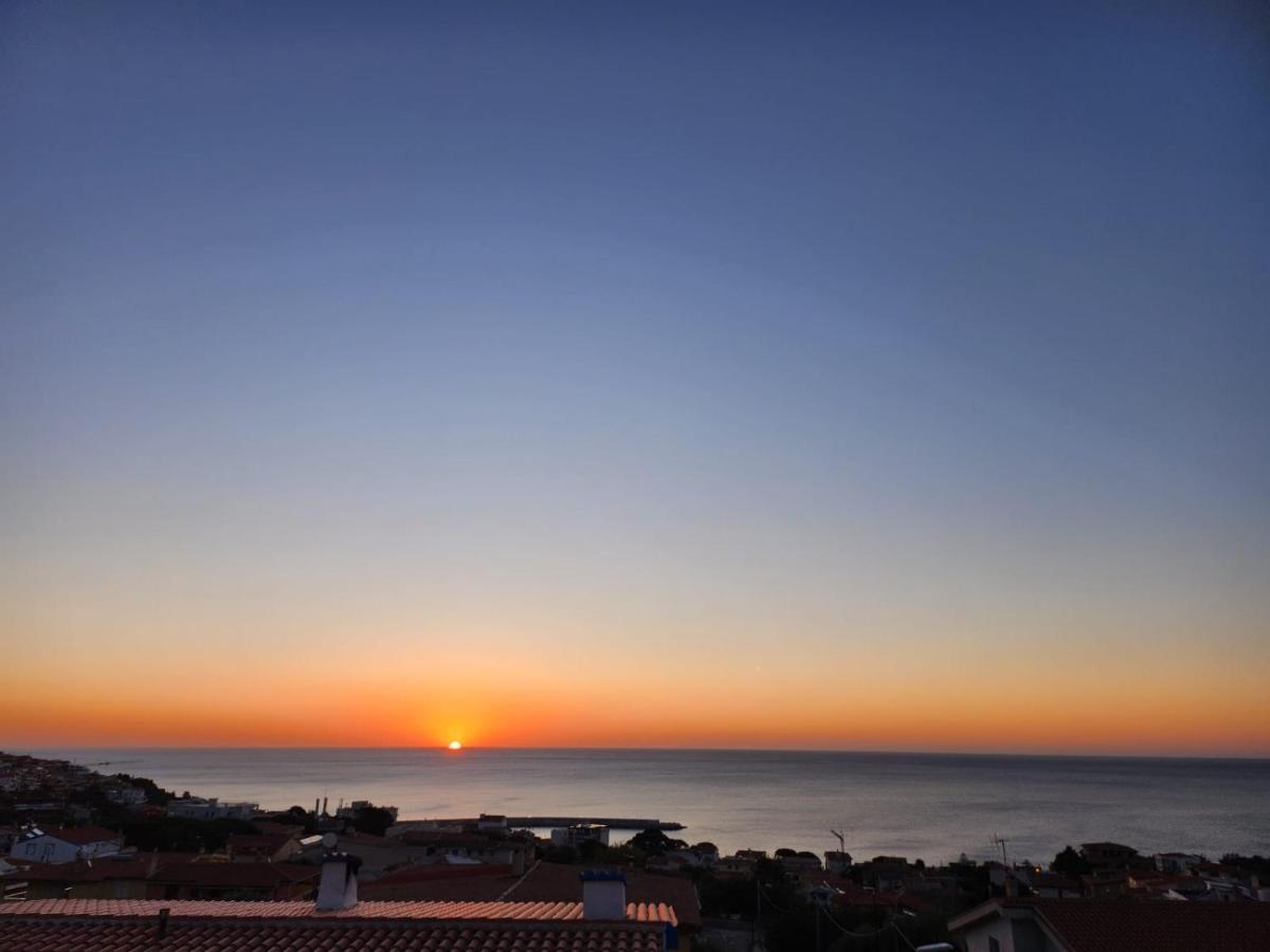 Casa Al Mare Orchidea - Motoparking - Wifi Free - Ac Apartment Cala Gonone