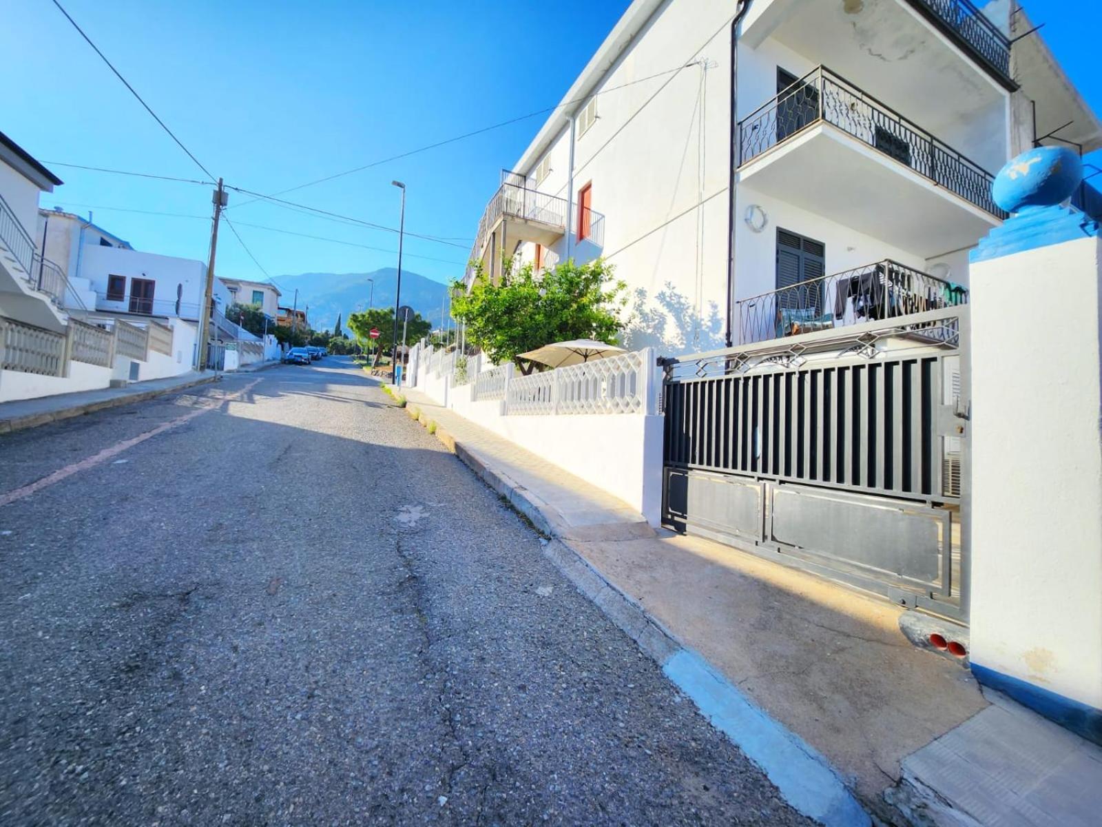 Casa Al Mare Orchidea - Motoparking - Wifi Free - Ac Apartment